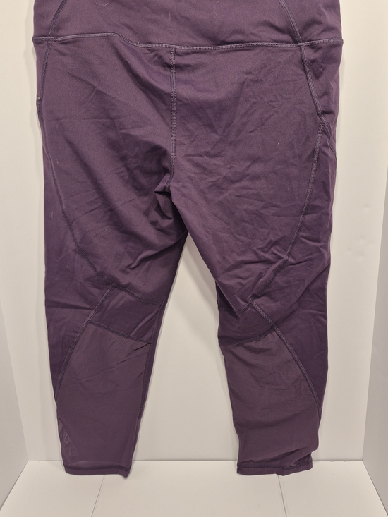Victoria's Secret Sport Plum High-Rise Capri Mesh Leggings - Picture 4 of 5
